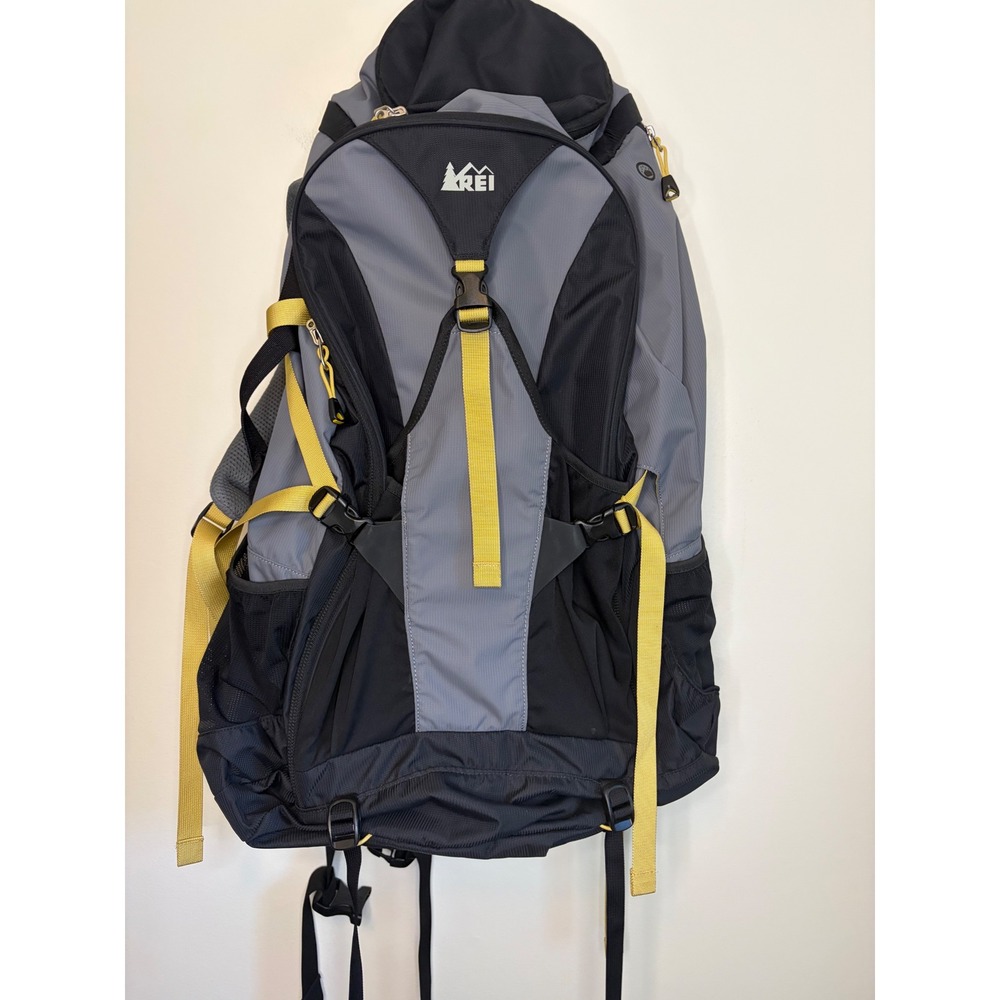 REI Lookout 40 Internal Frame Hiking Backpack Grey Yellow Technical Gorpcore